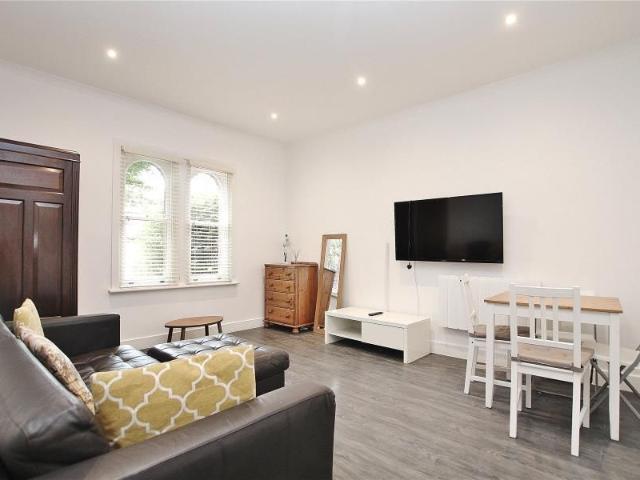 1 bedroom apartment to rent