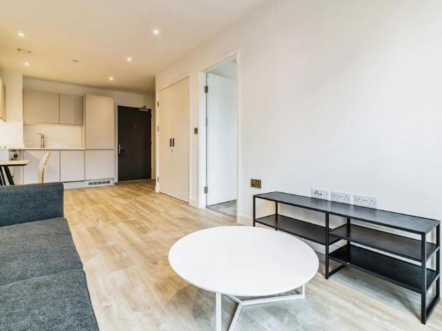 1 bedroom apartment to rent