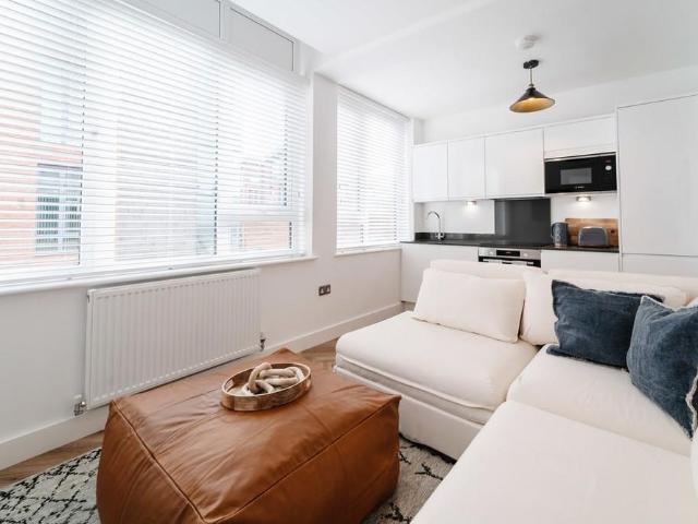 1 bedroom apartment to rent