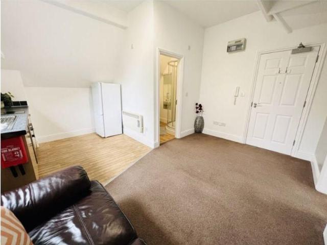1 bedroom apartment to rent