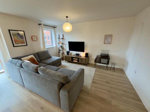 1 bedroom apartment to rent