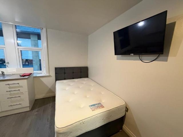 1 bedroom apartment to rent