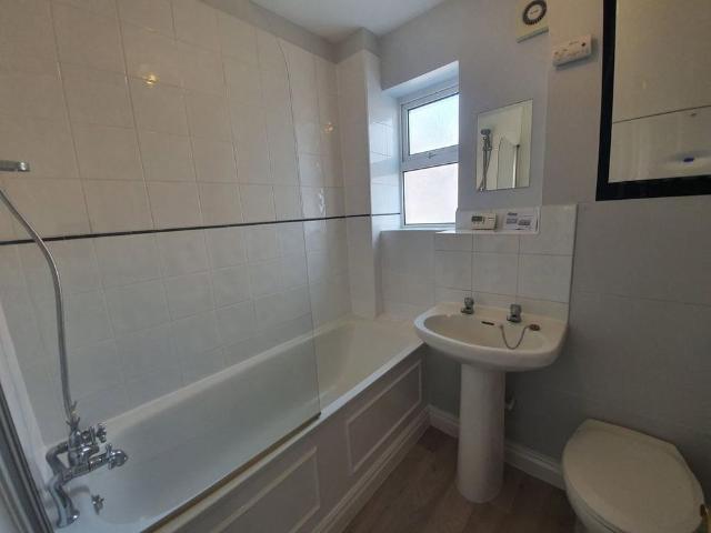 1 bedroom apartment to rent