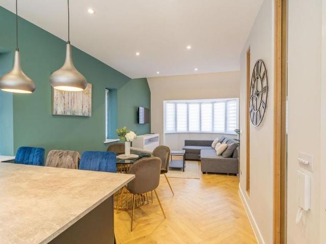1 bedroom apartment to rent