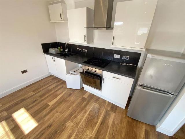 1 bedroom apartment to rent