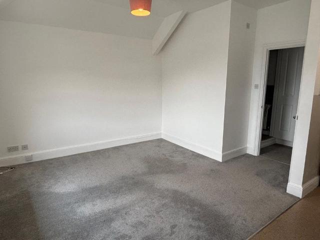 1 bedroom apartment to rent