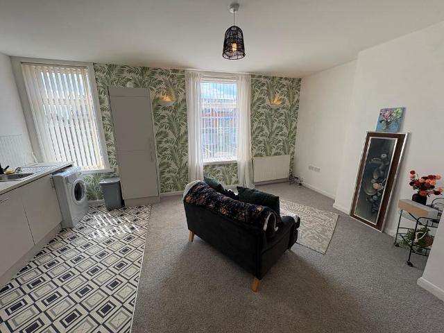 1 bedroom apartment to rent