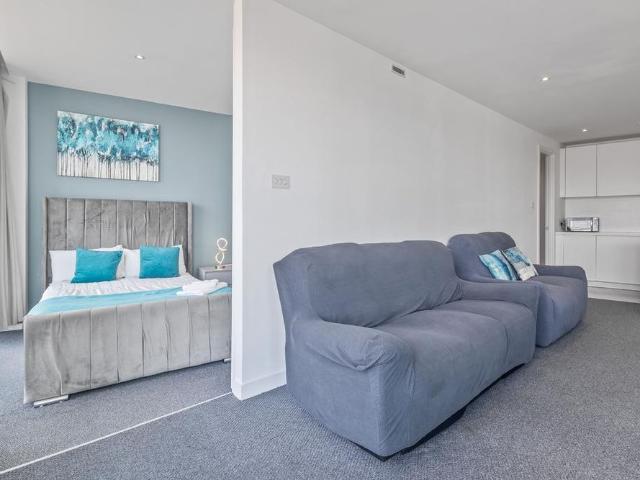 1 bedroom apartment to rent