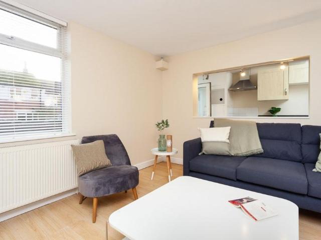1 bedroom apartment to rent