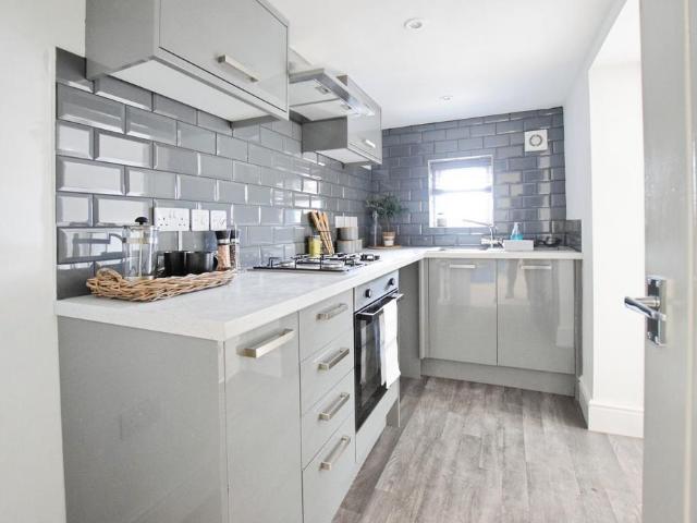 1 bedroom apartment to rent