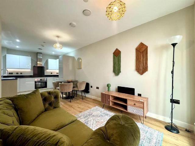1 bedroom apartment to rent