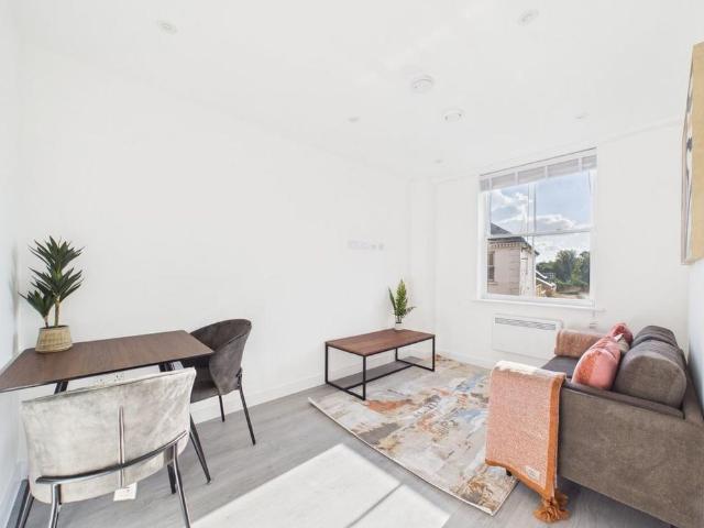 1 bedroom apartment to rent