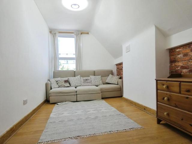 1 bedroom apartment to rent