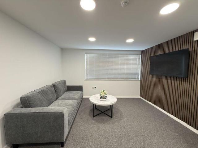 1 bedroom apartment to rent