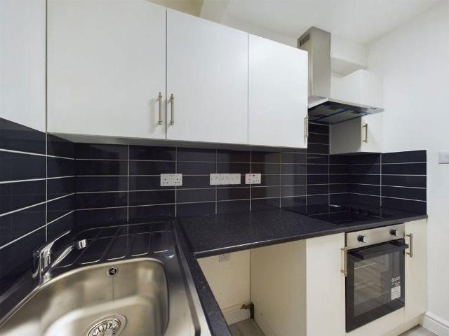 1 bedroom apartment to rent