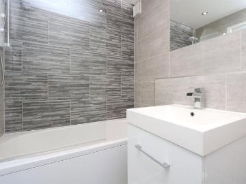Glasgow, Glasgow and Clyde Valley - Equipped kitchen