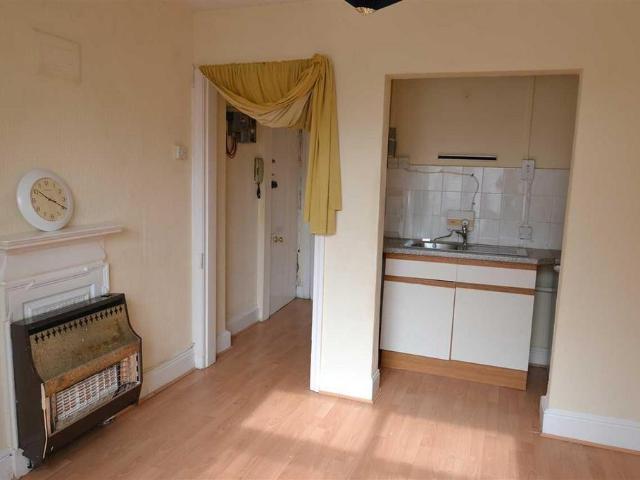 1 bedroom apartment to rent