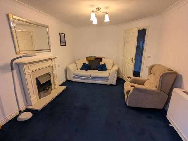 1 bedroom apartment to rent