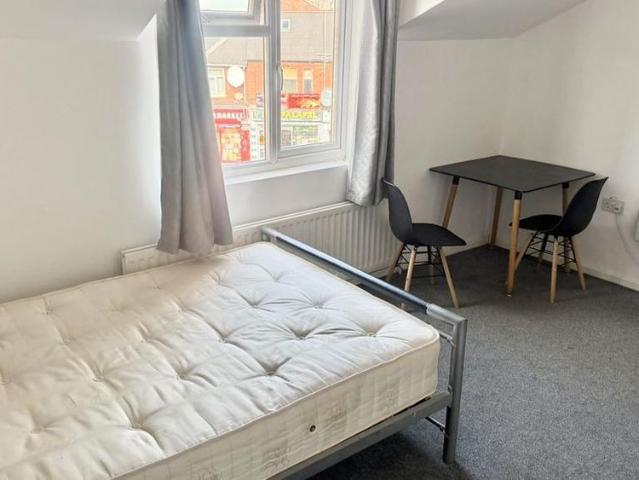 1 bedroom apartment to rent
