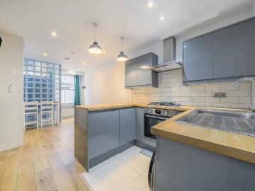 1 bedroom apartment to rent