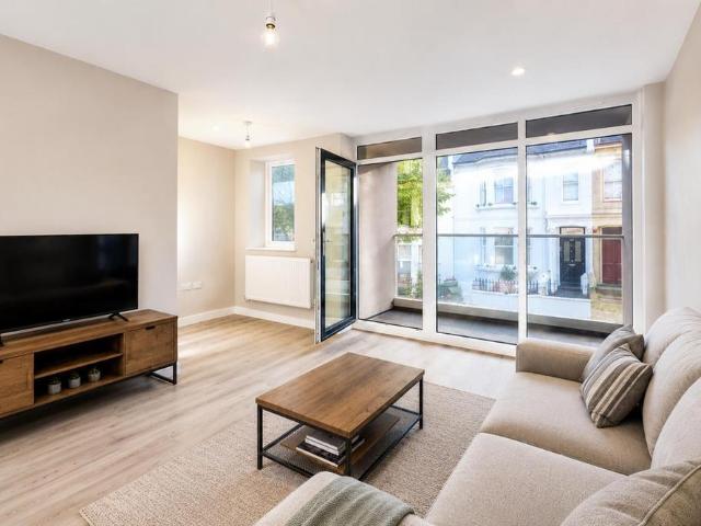 1 bedroom apartment to rent