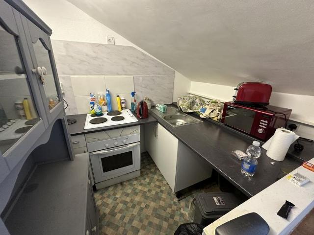 Studio to rent