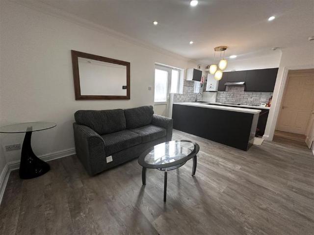 1 bedroom apartment to rent