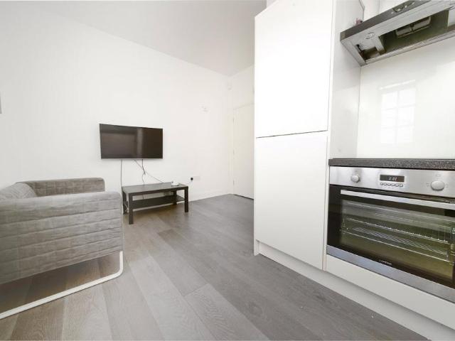 1 bedroom apartment to rent