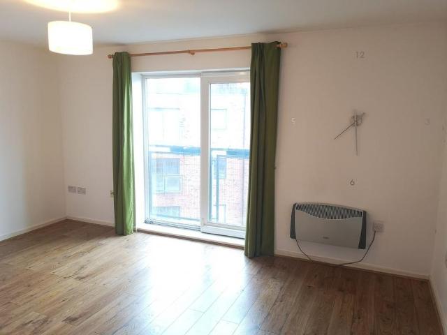 1 bedroom apartment to rent