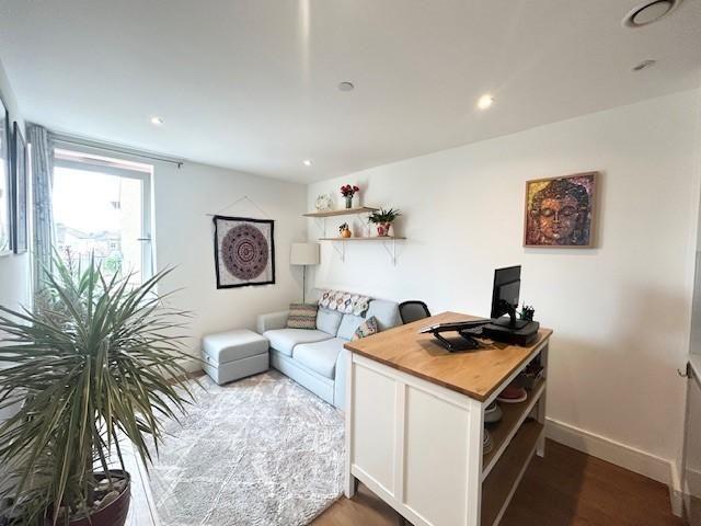 1 bedroom apartment to rent