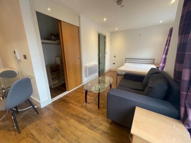 1 bedroom apartment to rent