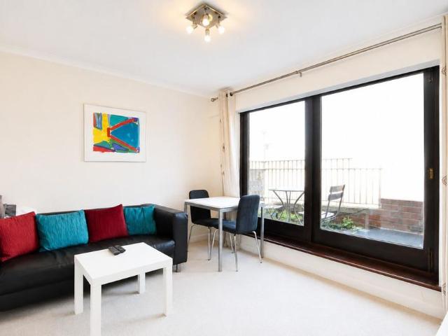 1 bedroom apartment to rent