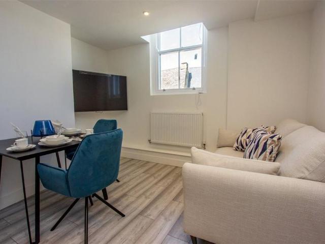 1 bedroom apartment to rent