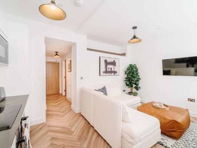 1 bedroom apartment to rent