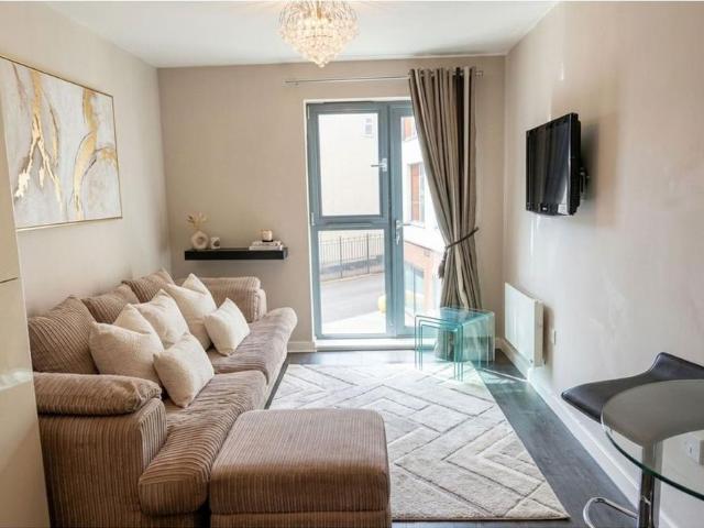 1 bedroom apartment to rent
