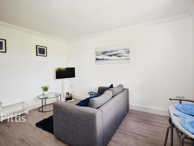 1 bedroom apartment to rent