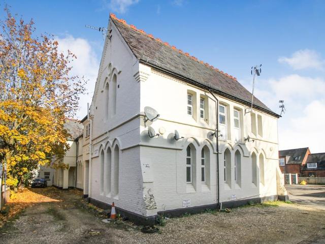 1 bedroom apartment to rent