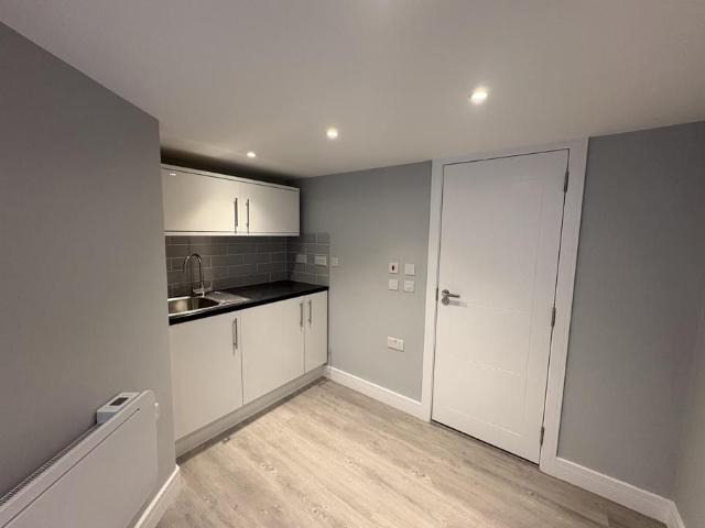 1 bedroom apartment to rent