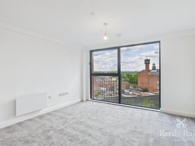 1 bedroom apartment to rent