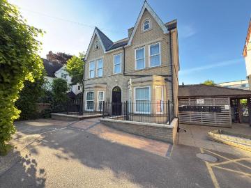 1 bedroom apartment to rent
