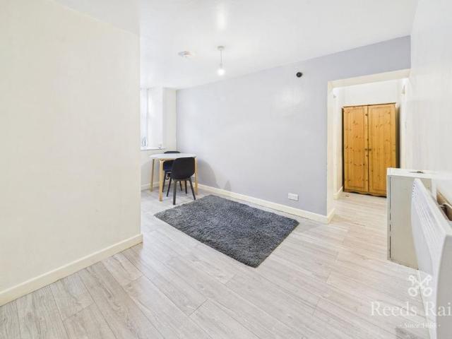 1 bedroom apartment to rent