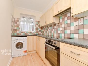 1 bedroom apartment to rent