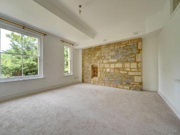Hampton Evesham - Equipped kitchen, Parking
