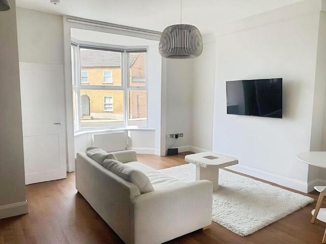 1 bedroom apartment to rent