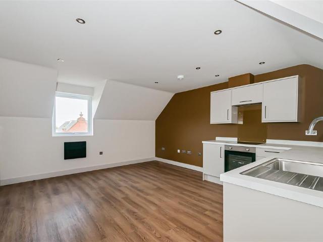 1 bedroom apartment to rent