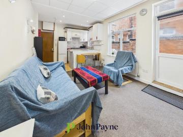 Coventry, West Midlands, Midlands - Garden