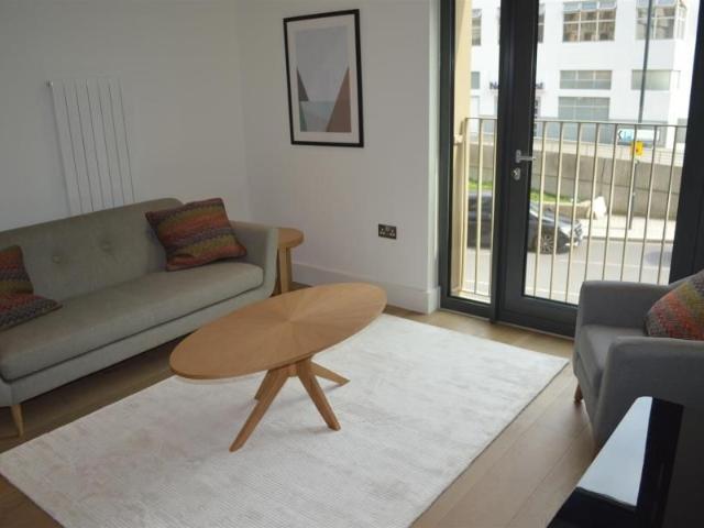1 bedroom apartment to rent
