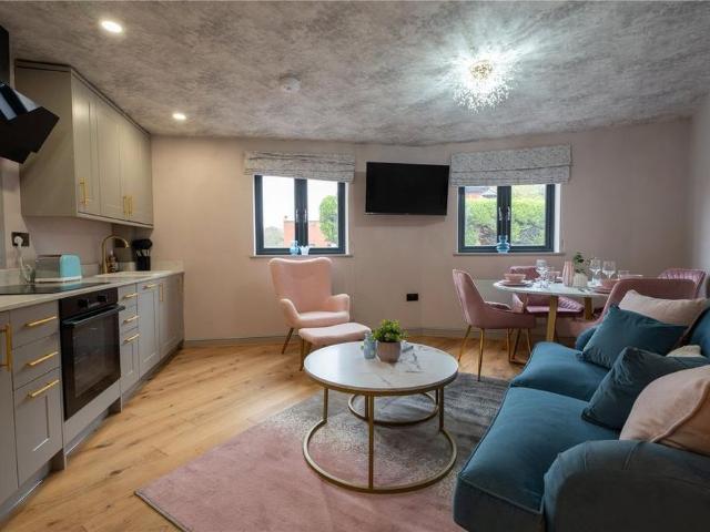1 bedroom apartment to rent