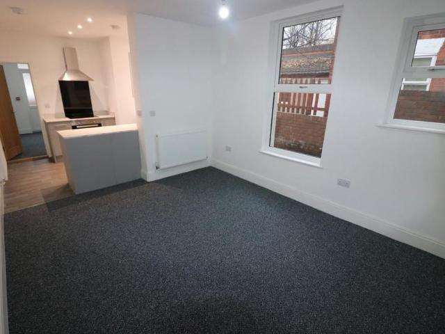 1 bedroom apartment to rent