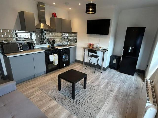 1 bedroom apartment to rent